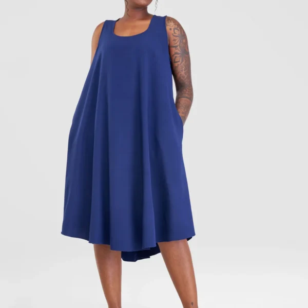Vivo Yumi Sleeveless Knee Length Dress (Navy Blue)